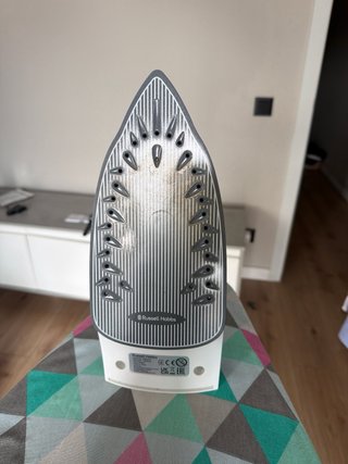 Plancha Russell Hobbs Supreme Steam