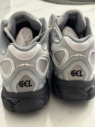 Zapatillas Asics Talla 43 Gris/Plata