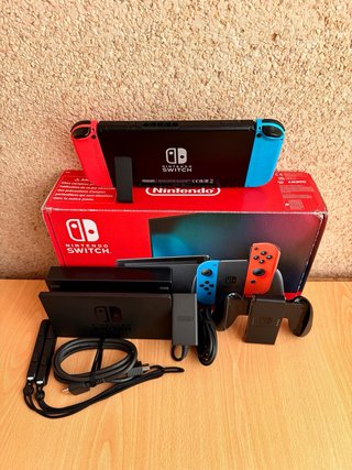 Nintendo Switch Azul y Rojo