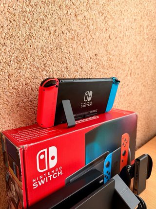 Nintendo Switch Azul y Rojo