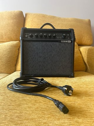 Amplificador Guitarra Line6 Spider V20 MKII
