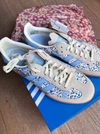 Adidas Samba OG Talla 42 Floral