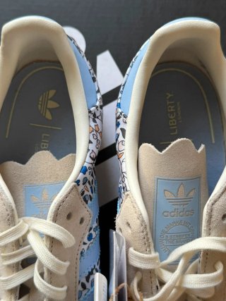 Adidas Samba OG Talla 42 Floral