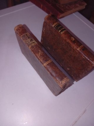 Libro antiguo de 1820