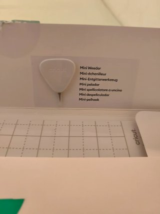 Cricut Maker 4 - Smart Cutting Machine