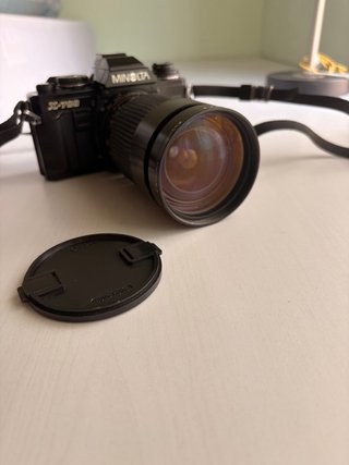 Minolta X-700 MPS Cámara Analógica Negra