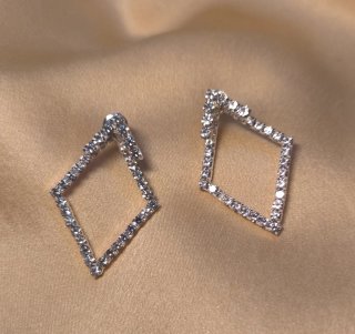 Orecchini rombo placcato argento e strass
