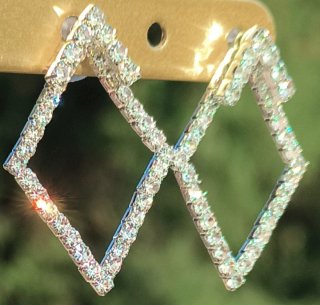 Orecchini rombo placcato argento e strass