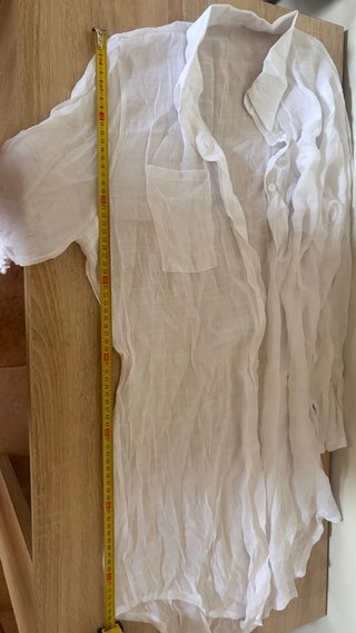 Blusa blanca de lino