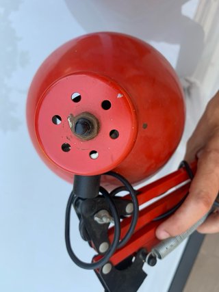 Flexo de escritorio rojo