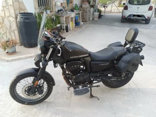 Motron Revolver 125 Negra