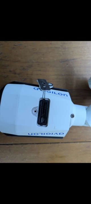 Cámara Vigilancia Avigilon Blanca