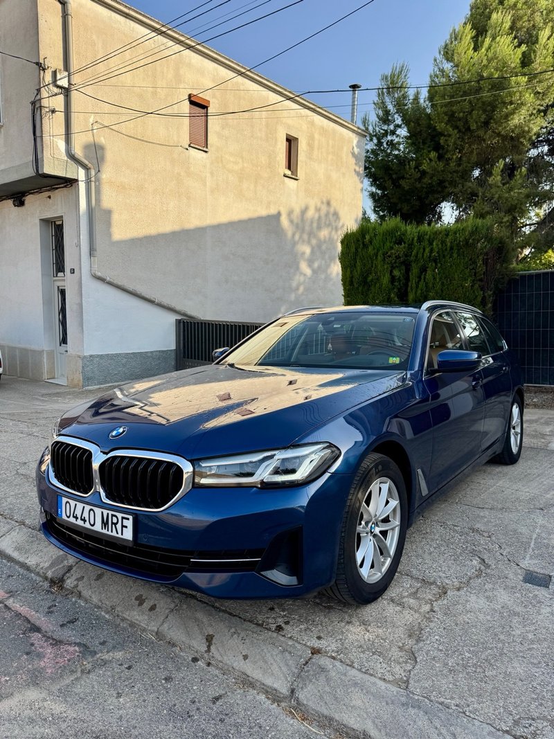 BMW Serie 5 2021 - foto 1