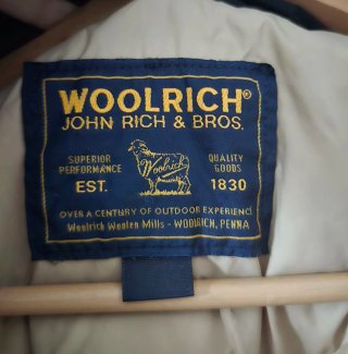 Parka Woolrich Artic Negra