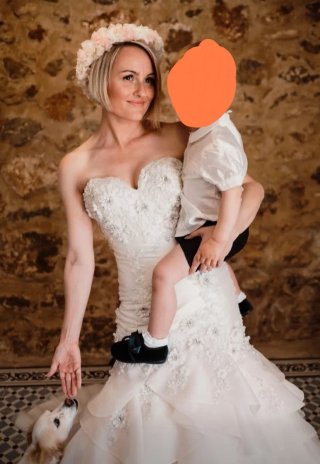 Vestido de Novia Rosa y Blanco