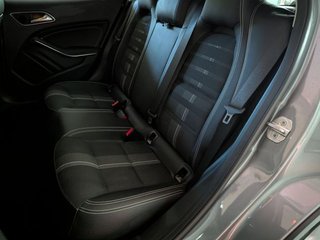 Mercedes GLA 180 1.6 122CV