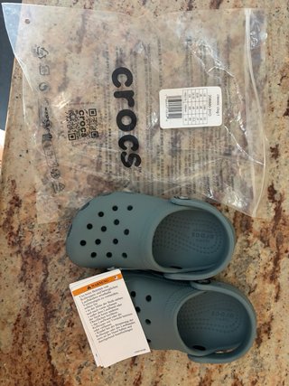 Crocs infantiles azul talla 24-25