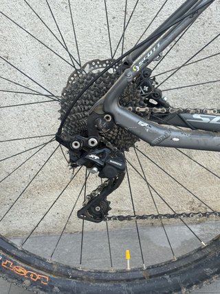 Bicicleta Scott Scale 29