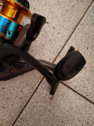 Carrete de pesca ET200