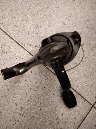Carrete de pesca ET200