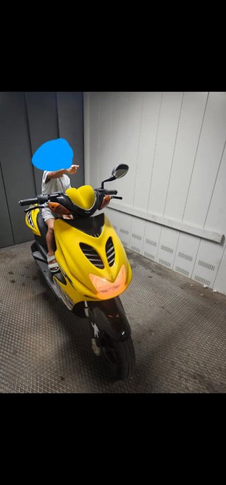 Yamaha Aerox 50cc 2008 Amarillo