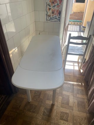 Mesa cocina 2 sillas y 2 banquetas