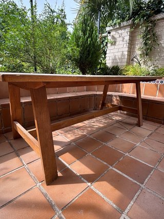 Conjunto Mesa exterior madera y azulejo y 6 sillas