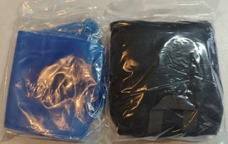 Mochila Jianyana hidratante negra y azul