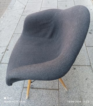 Silla de tela gris 85x70x65