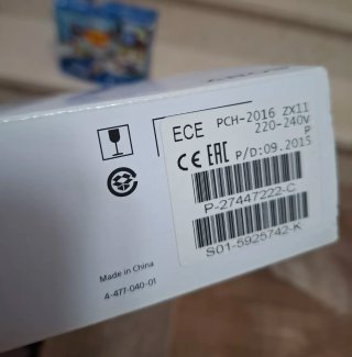 Sony PS Vita Slim Phineas e Ferb Bundle