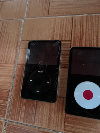 Lote 2 Apple iPod Classic 80GB