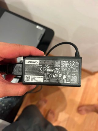 Lenovo ThinkBook 14 Portátil Plata Pantalla Táctil
