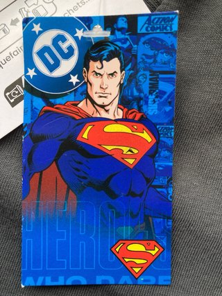Camiseta Superman Man of Steel. NUEVA con etiqueta