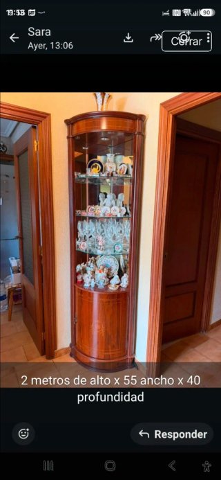 Mueble de salón de madera