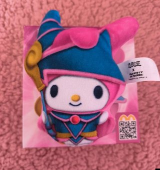 Boneco Happy Meal Yu-Gi-Oh x Sanrio My Melody