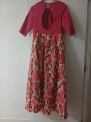 Vestido fiesta estampado tulipanes