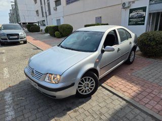 Volkswagen Bora 1.9 TDi 110 cv