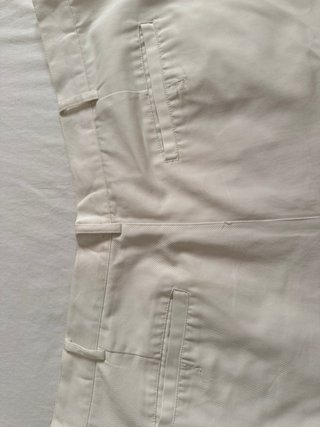 Short largo hombre estilo italiano beige