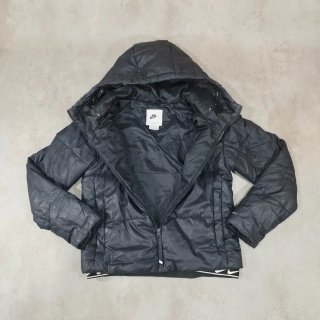 Chaqueta Nike Puffer Negra con Capucha