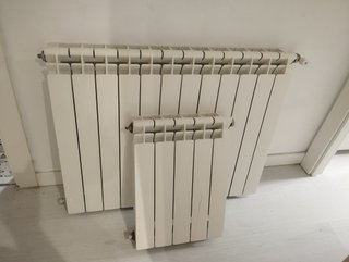 Radiador de agua blanco