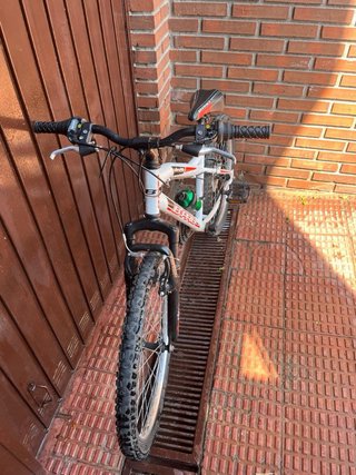 Bicicleta Infantil B-PRO JR-24 24”
