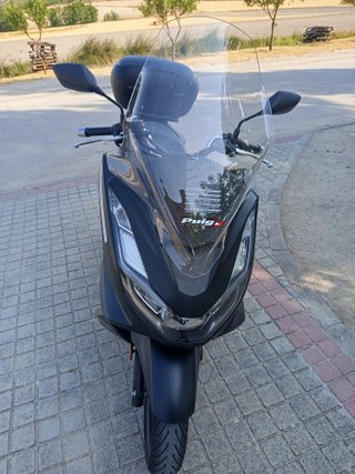 Honda PCX 125 2022 Negra
