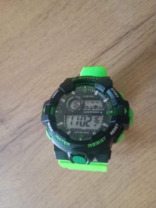 Reloj C-SPORT Negro y Verde