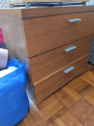 2 Cajoneras de madera buena