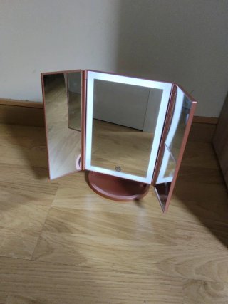 Espejo Tocador con Luz Rosa
