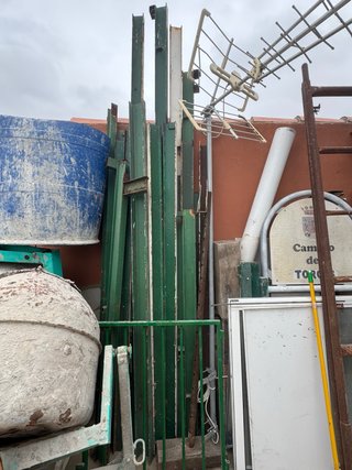 Vigas IPN 80 20 cada una