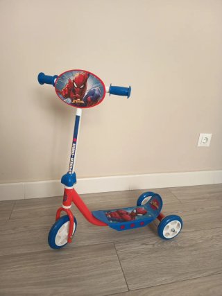 Patinete 3 Ruedas Spiderman