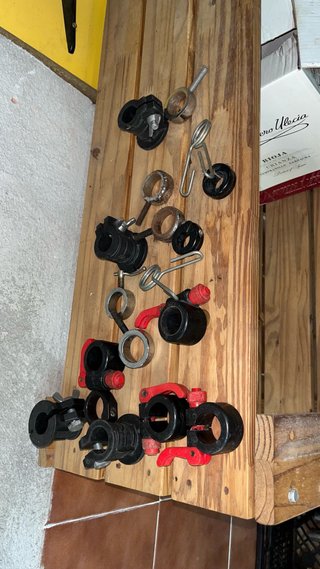 Multipower con discos, barras y pesos