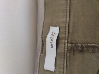 Pantalón bermuda cargo verde