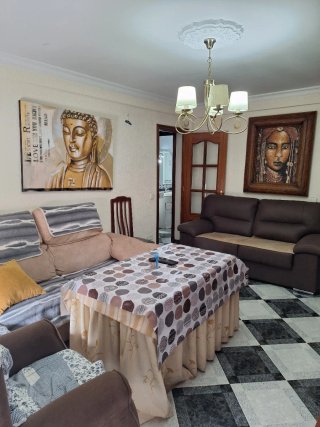 Granja Bornos. chica 1 . Alquiler   habitación